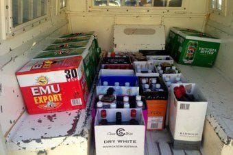 Kimberley alcohol restrictions creating lucrative black market, need 'relaxing' liquor retailers say